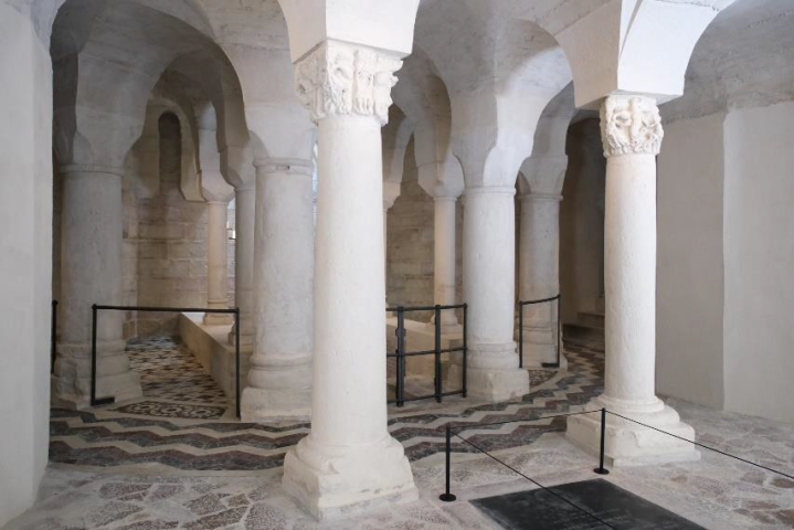 Spécialiste en économie et conservation du patrimoine France et à l’international